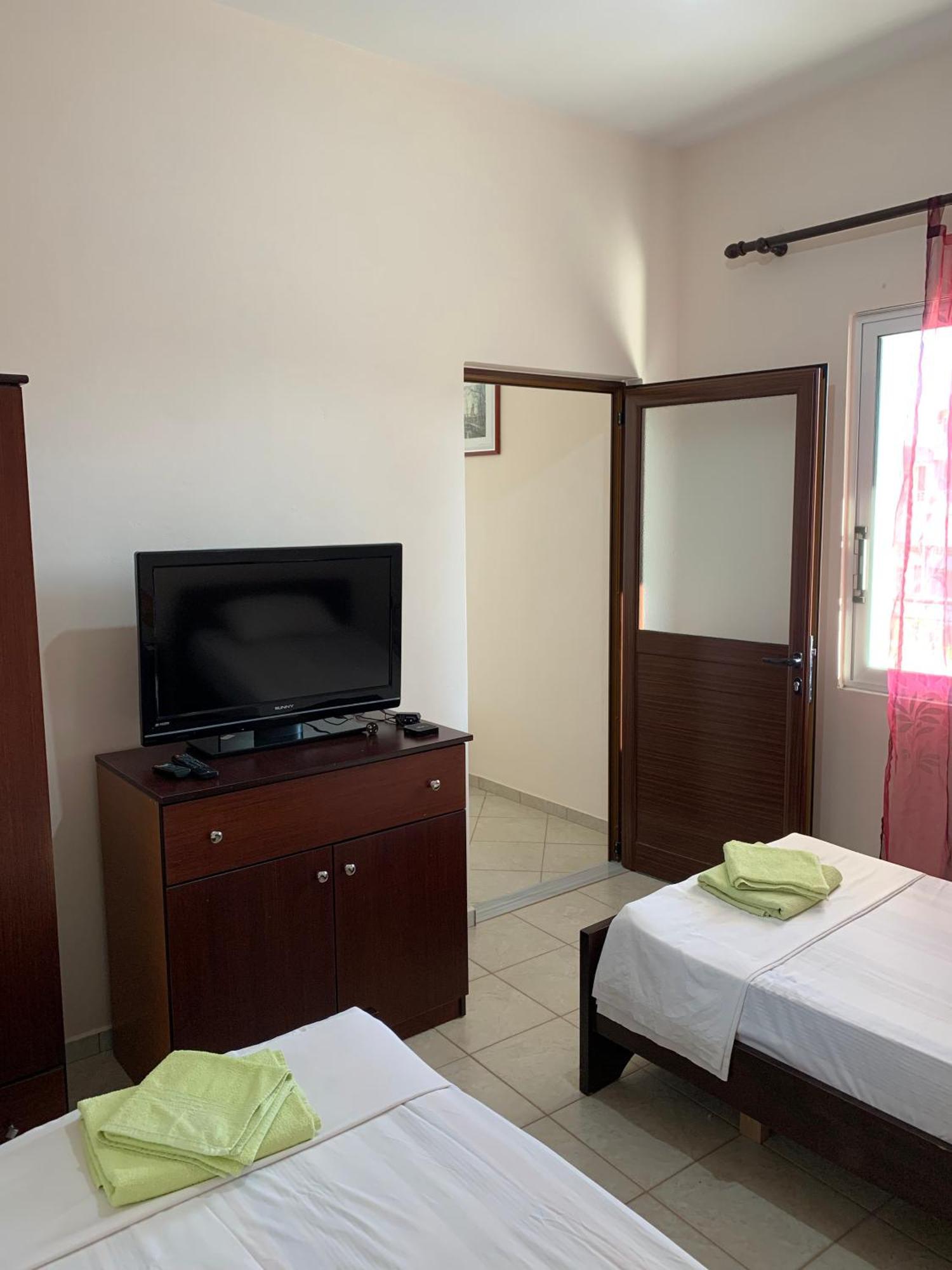 Ylli Cunaj Apartments Sarandë 외부 사진